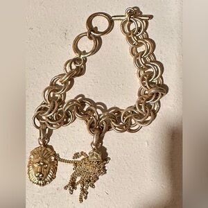 Kendra ScottGold Lion Pendant Chain Bracelet